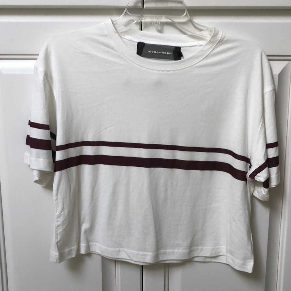 Off-White/maroon striped cropped T-shirt